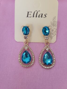 Ella Teardrop Aqua Blue Crystal Dangle Earrings